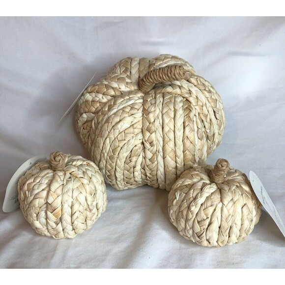 NEW THRESHOLD Woven Pumpkin Set Of 3 🎃 Light Pumpkin Large & 2-Small CUTE!! - Picture 1 of 4